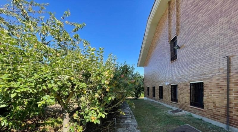 Burgos - Medina de Pomar - 1184m2