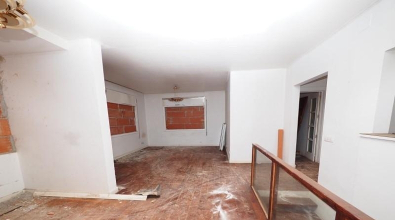 Barcelona - Olesa de Bonesvalls - 499m2