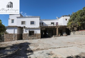 Busquístar 1050&nbsp;m²