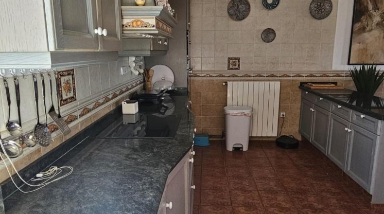 Valencia - Monserrat - 7900m2