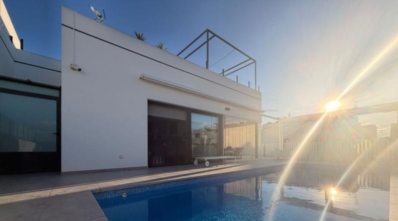 Alicante - Долорес - 200m2