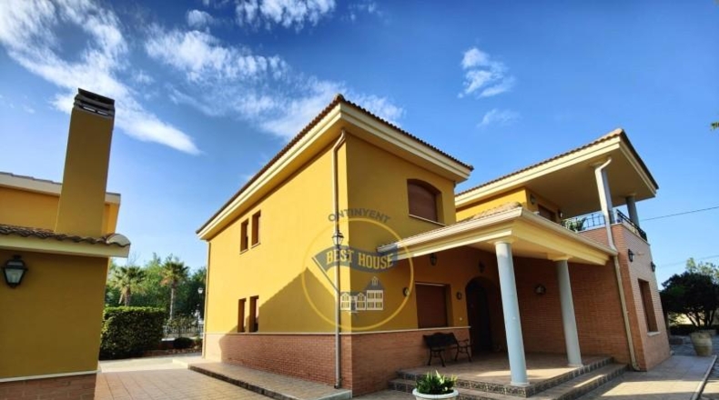 Alicante - Bañeres - 8200m2