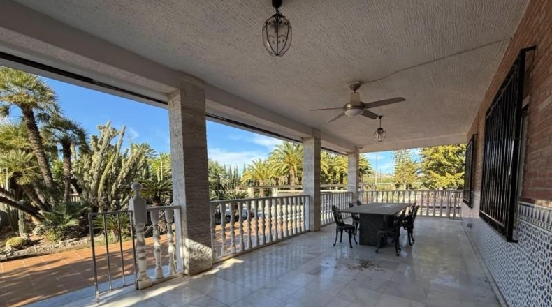 Alicante - Novelda - 2540m2