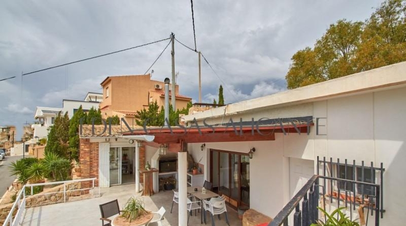 Alicante - Campello - 705m2