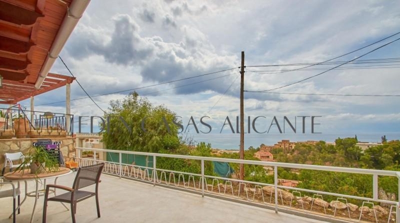 Alicante - Campello - 705m2
