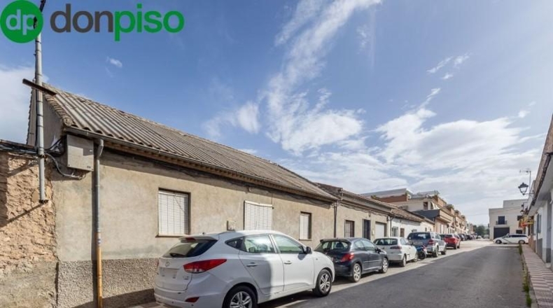 Granada - Albolote - 676m2