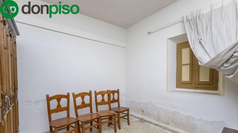 Granada - Albolote - 676m2