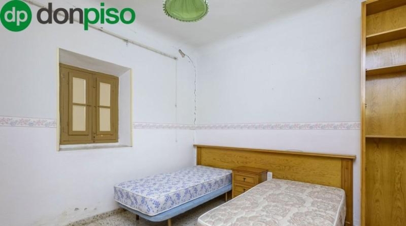 Granada - Albolote - 676m2