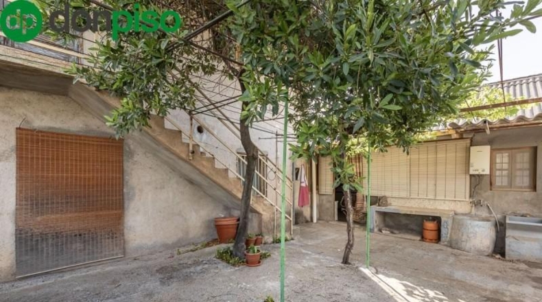 Granada - Albolote - 676m2