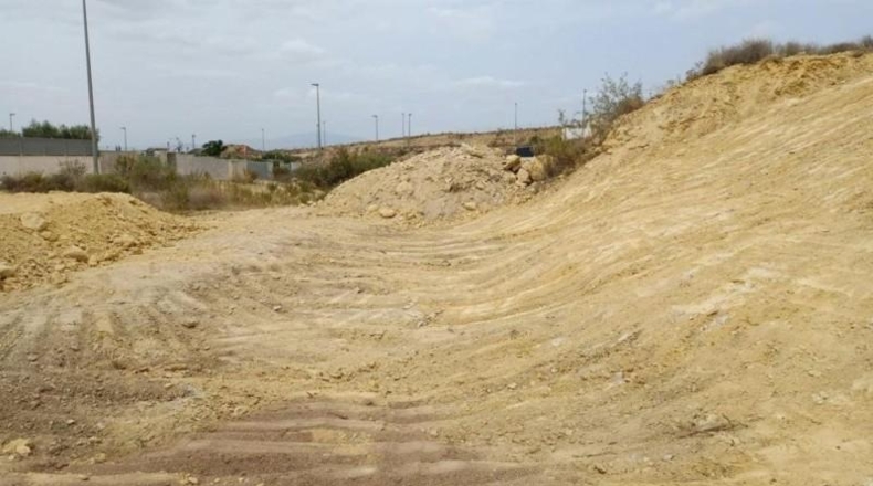 Murcia - Molina de Segura - 823m2