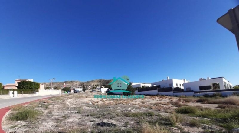Alicante - Busot - 1800m2