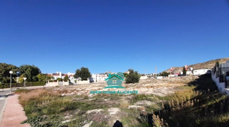 Alicante - Busot - 1800m2