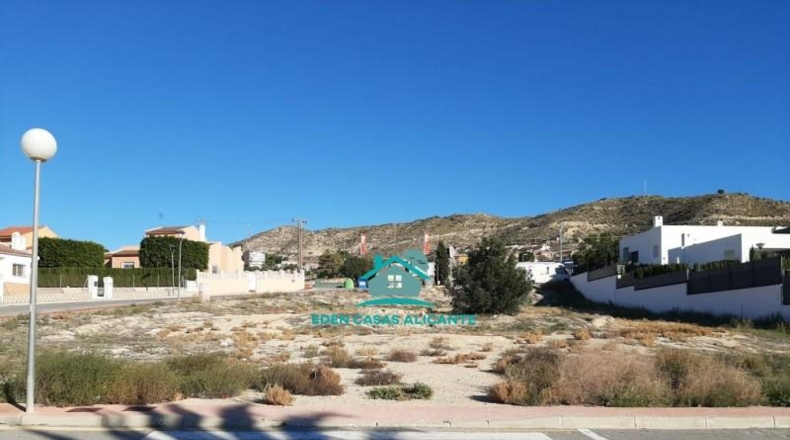 Alicante - Busot - 1800m2