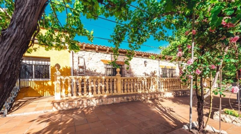 Granada - Baza - 45000m2