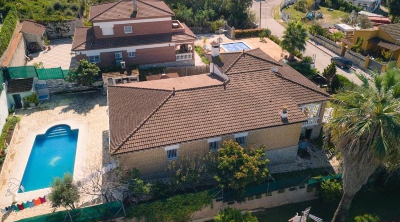 Жирона - Lloret de Mar - 824m2