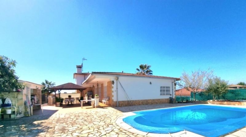 Жирона - Lloret de Mar - 824m2