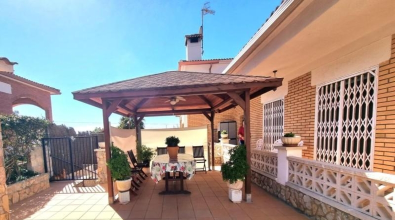 Жирона - Lloret de Mar - 824m2