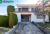 Chalet independiente con terreno en venta en la España, Monachil, ref: TR245320 foto