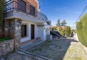 Chalet independiente con terreno en venta en la España, Monachil, ref: TR361285 foto