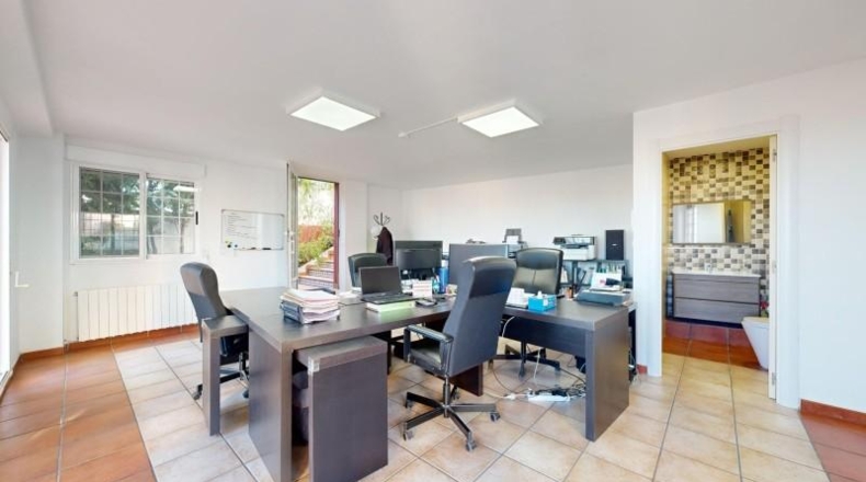 Valencia - Chiva - 260m2