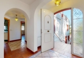 Chalet independiente con terreno en venta en la España, Chiva, ref: TR152648 foto