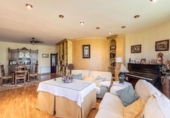 Chalet independiente con terreno en venta en la España, Iznalloz, ref: TR244785 foto