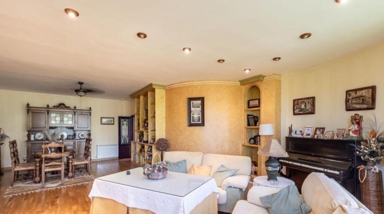 Granada - Iznalloz - 674m2