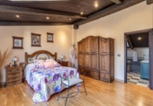 Chalet independiente con terreno en venta en la España, Iznalloz, ref: TR244785 foto