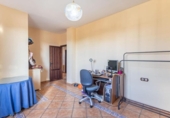 Chalet independiente con terreno en venta en la España, Iznalloz, ref: TR244785 foto