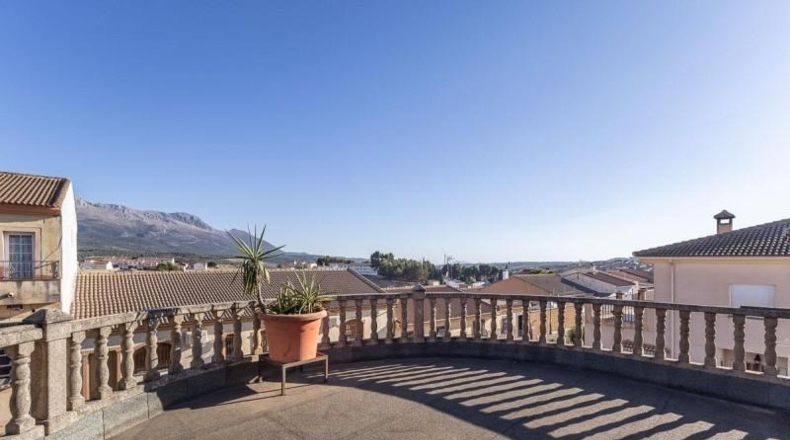 Granada - Iznalloz - 674m2