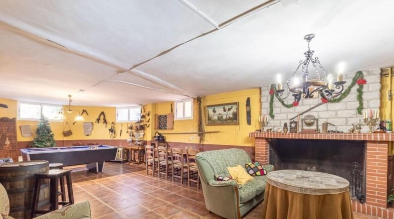 Granada - Iznalloz - 674m2