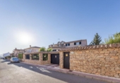 Chalet independiente con terreno en venta en la España, Iznalloz, ref: TR244785 foto