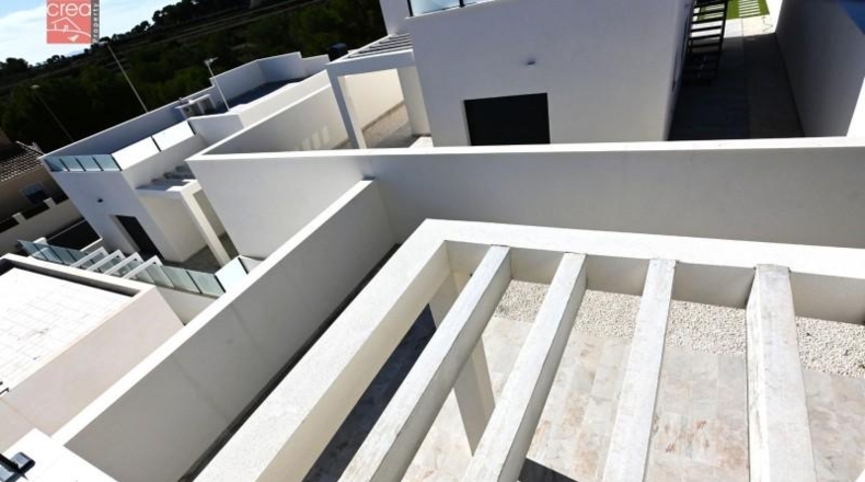 Alicante - Пилар-де-ла-Орадада - 337m2