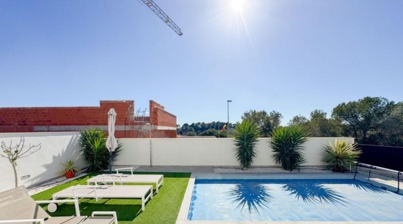Alicante - Пилар-де-ла-Орадада - 337m2