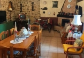 Дом с участком на продажу в городе Cuadros Фото