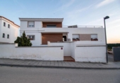 Chalet independiente con terreno en venta en la España, La Zubia, ref: TR314971 foto