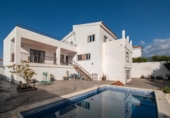 Chalet independiente con terreno en venta en la España, La Zubia, ref: TR314971 foto