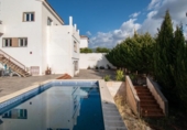 Chalet independiente con terreno en venta en la España, La Zubia, ref: TR314971 foto