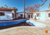 Chalet independiente con terreno en venta en la España, Santa Bàrbara, ref: TR224028 foto