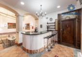 Дом с участком на продажу в городе Alhama de Granada Фото