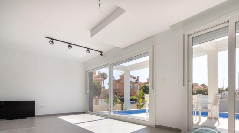 Alicante - Санта-Пола - 150m2