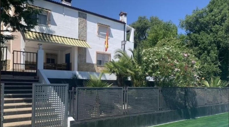 Cáceres - Cáceres - 2800m2