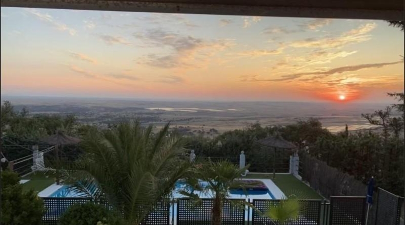 Cáceres - Cáceres - 2800m2