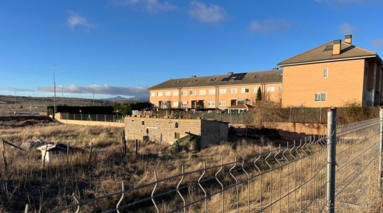 Ávila - Ávila - 6927m2