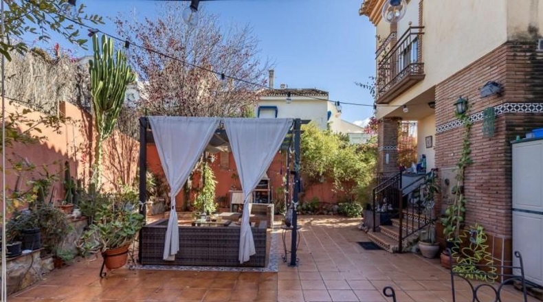 Granada - Huétor Vega - 246m2