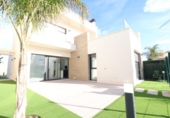 Xalet independent amb terreny en venda a la España, Los Alcázares, ref.: TR218457 foto