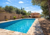 Chalet independiente con terreno en venta en la España, Castellvell del Camp, ref: TR170475 foto