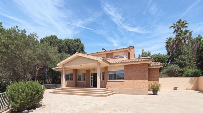 Tarragona - Castellvell del Camp - 3305m2
