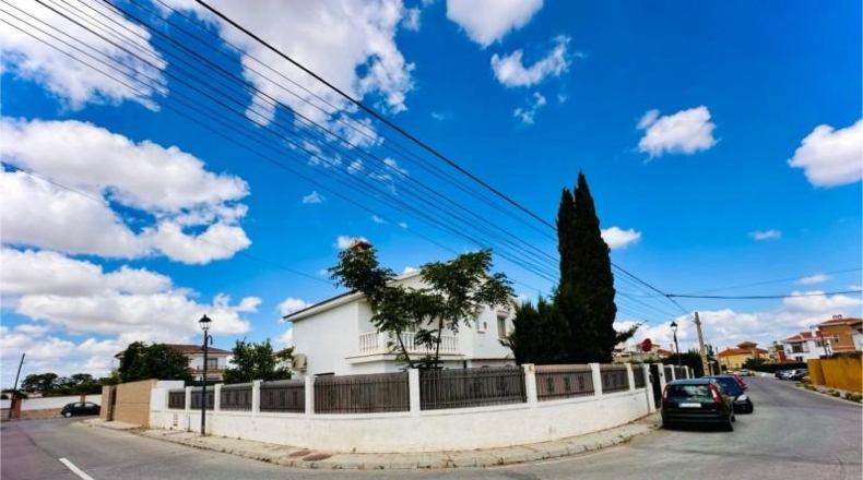 Granada - Ogíjares - 599m2
