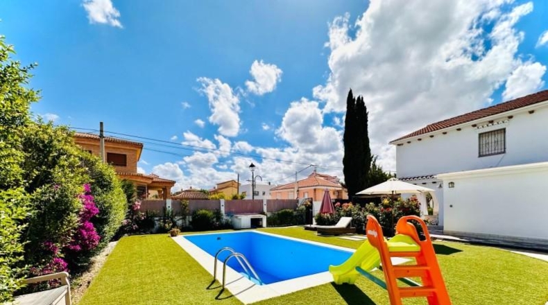 Granada - Ogíjares - 599m2